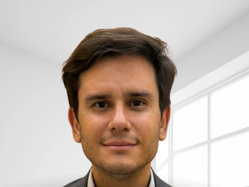 Dr. Maycon Francis, dermatologista